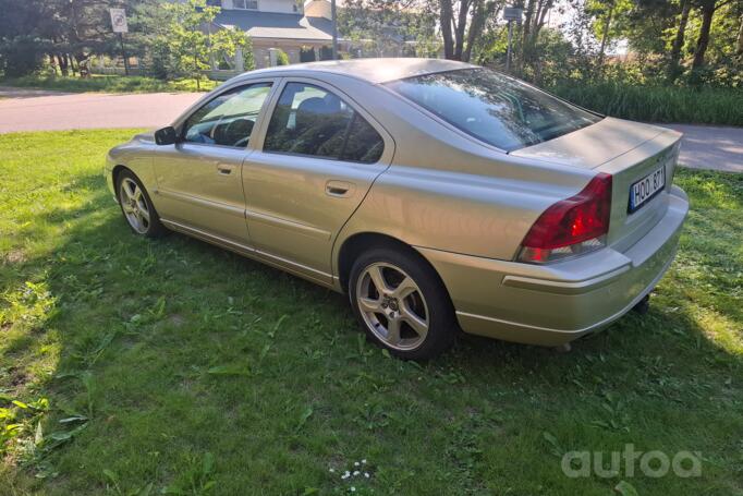 Volvo S60 1 generation [restyling] Sedan