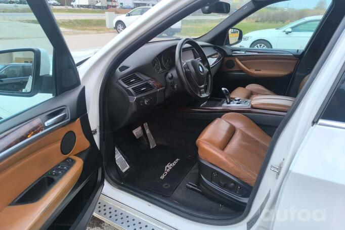 BMW X5 E70 Crossover