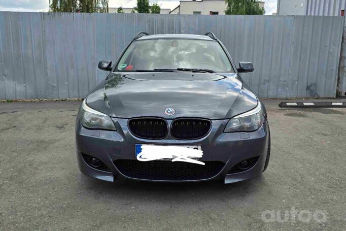 BMW 525