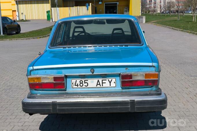 Volvo 260 Series 1 generation