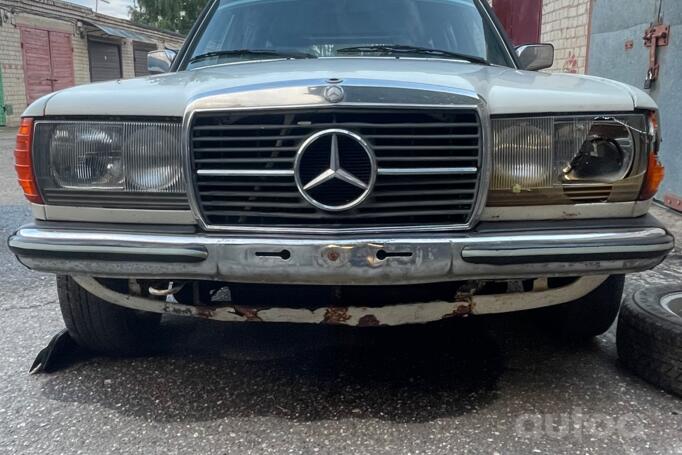 Mercedes-Benz W123 1 generation