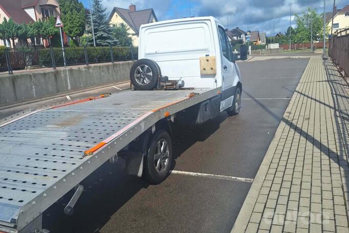 Mercedes-Benz Sprinter Third generation