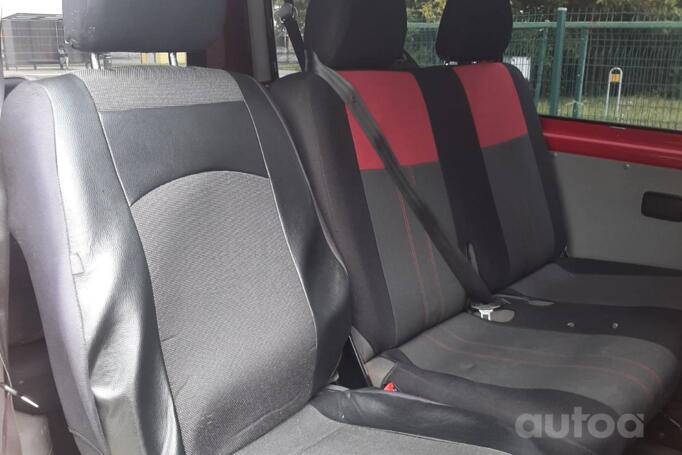 Volkswagen Transporter T5 [restyling] Crew Bus minivan 4-doors
