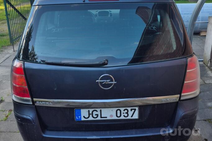 Opel Zafira B Minivan 5-doors