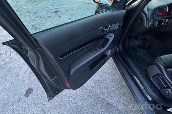 Audi A6 4F/C6 Sedan