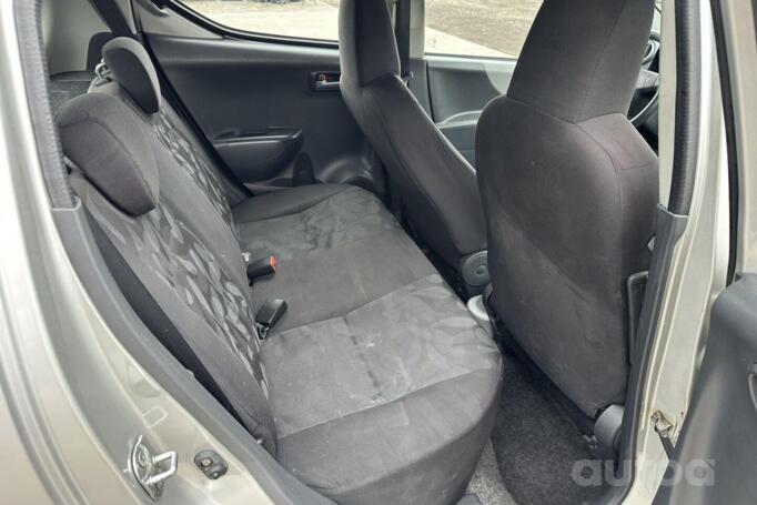 Suzuki Alto HA25