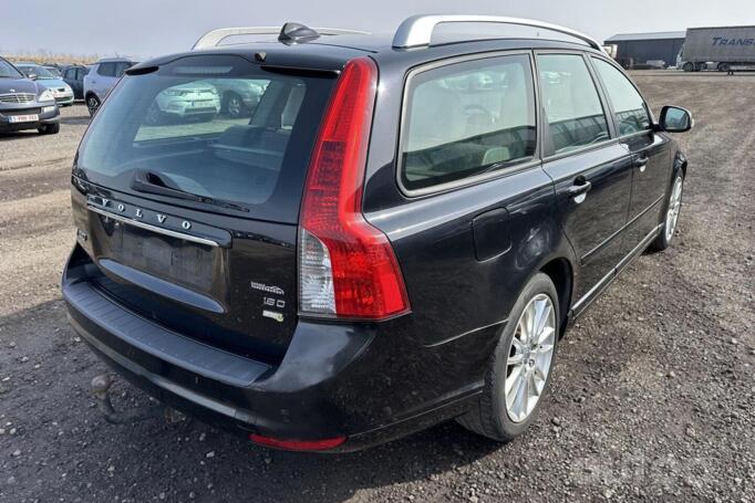 Volvo V50 1 generation [restyling]