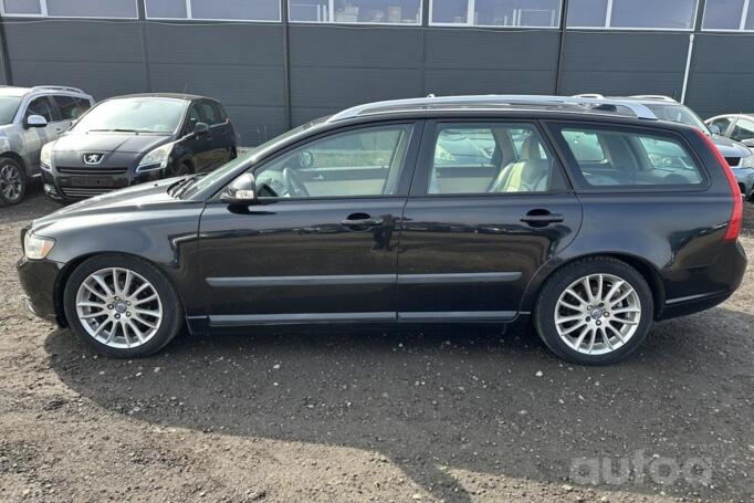 Volvo V50 1 generation [restyling]