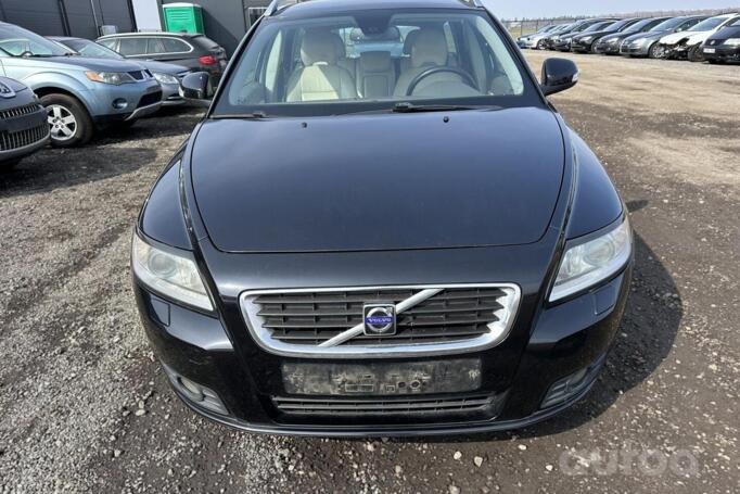 Volvo V50 1 generation [restyling]
