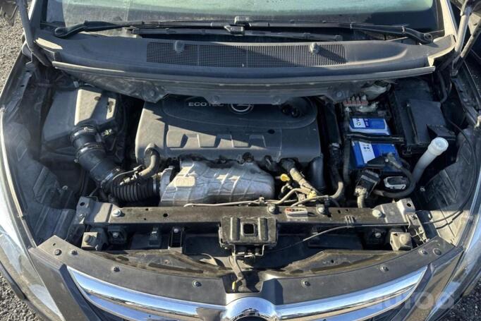 Opel Zafira B [restyling]