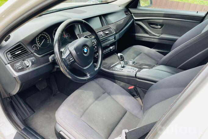BMW 520 2015