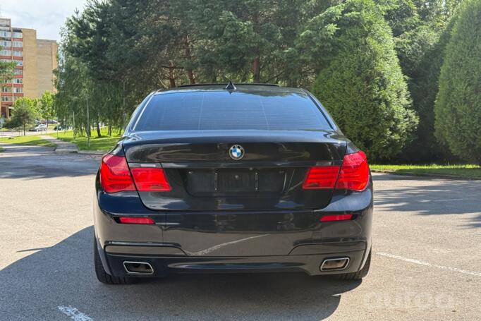 BMW 7 Series F01/F02 Sedan