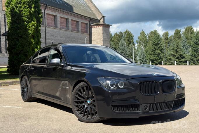 BMW 7 Series F01/F02 Sedan