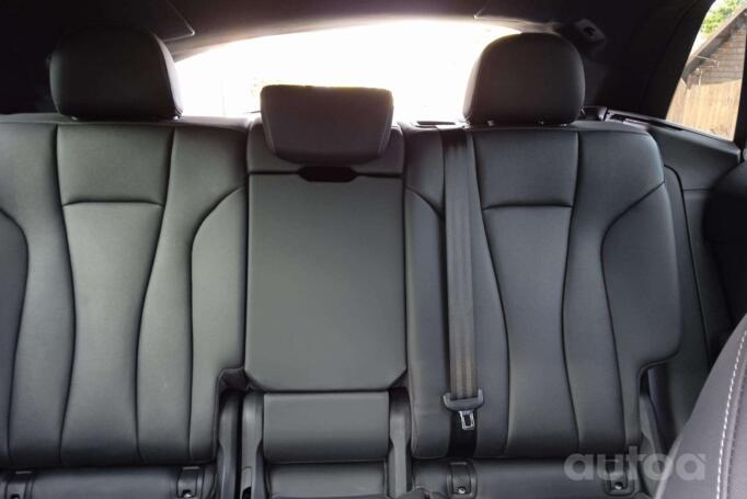 Audi Q8 1 generation Crossover