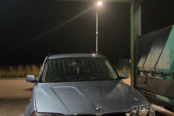 BMW X3 E83 Crossover