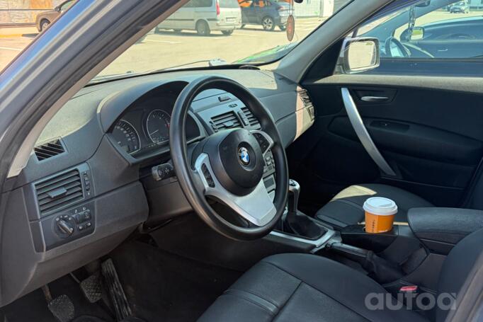 BMW X3 E83 Crossover