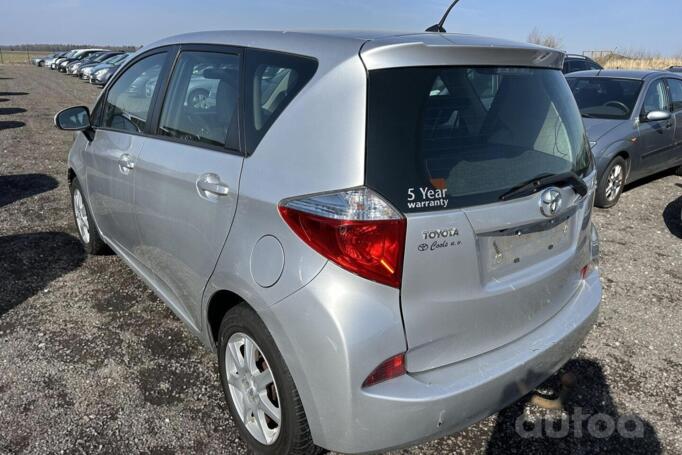 Toyota Verso-S 1 generation Minivan