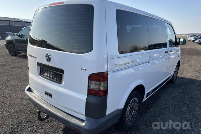 Volkswagen Transporter T5 [restyling] Crew Bus minivan 4-doors