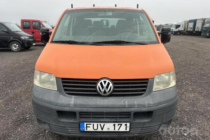 Volkswagen Transporter T5 Minivan 4-doors