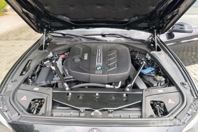 BMW 5 Series F07/F10/F11 [restyling] Touring wagon
