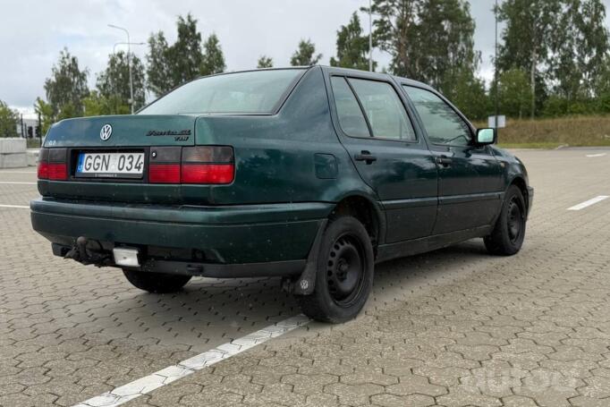 Volkswagen Vento 1 generation Sedan