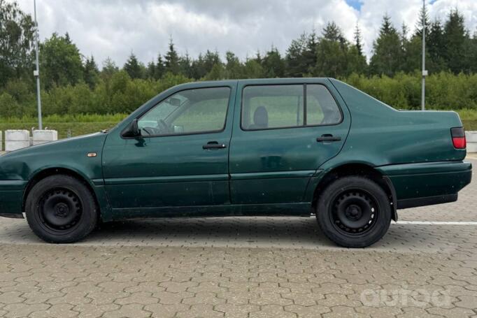 Volkswagen Vento 1 generation Sedan