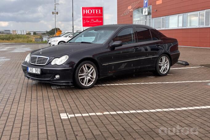 Mercedes-Benz C-Class W203/S203/CL203 [restyling] Sedan 4-doors