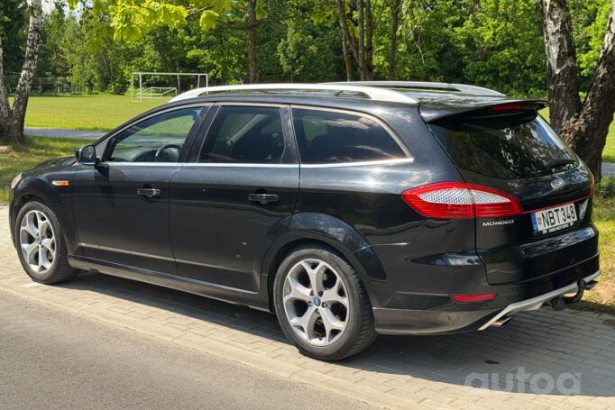 Ford Mondeo 4 generation wagon