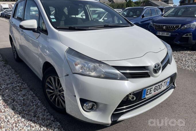 Toyota Verso 3rd generation (Facelift)