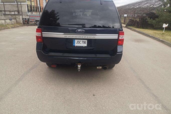Ford Expedition U324 [restyling]