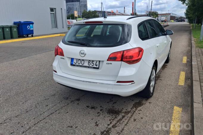 Opel Astra J [restyling] Sports Tourer wagon 5-doors