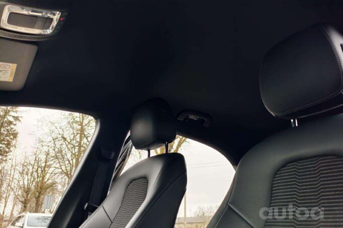 Mercedes-Benz A180 W117/V177 (2018-2021) Hatchback 5-doors