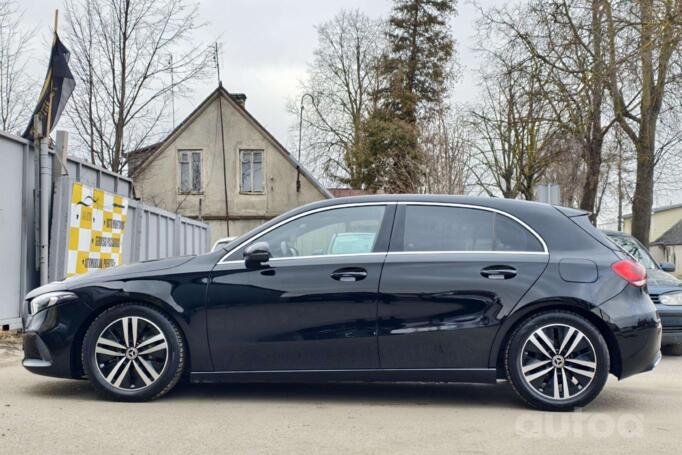 Mercedes-Benz A180 W117/V177 (2018-2021) Hatchback 5-doors
