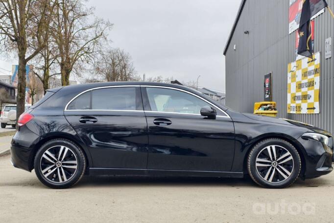 Mercedes-Benz A180 W117/V177 (2018-2021) Hatchback 5-doors