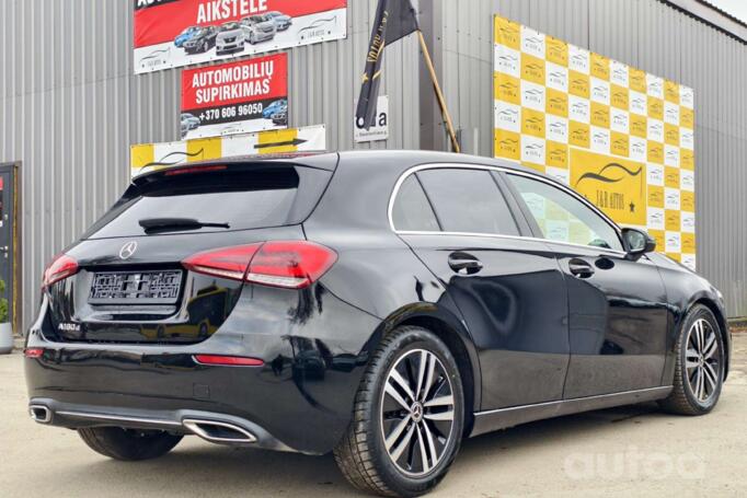 Mercedes-Benz A180 W117/V177 (2018-2021) Hatchback 5-doors