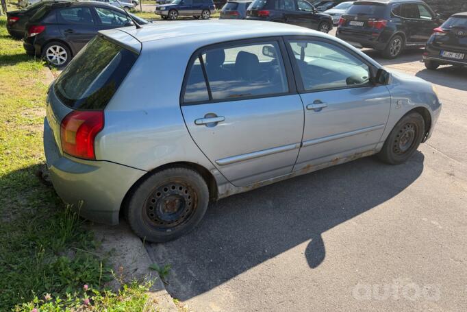 Toyota Corolla E120 Hatchback 5-doors