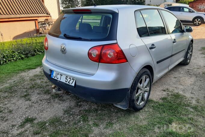 Volkswagen Golf 5 generation Hatchback 5-doors