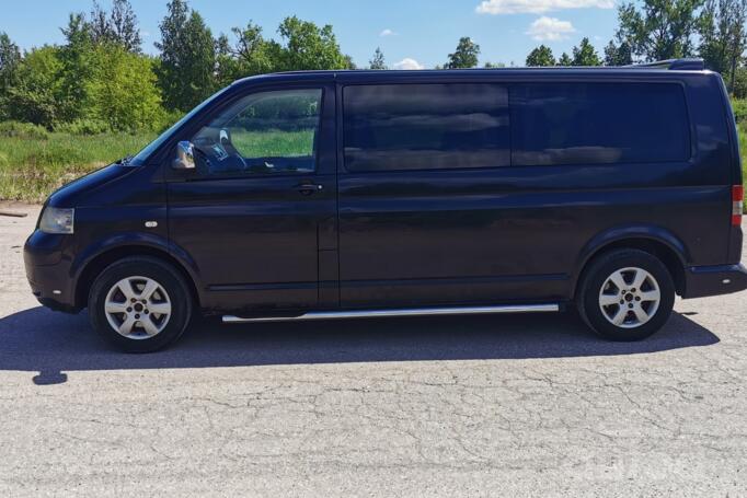 Volkswagen Transporter T5 Minivan 4-doors