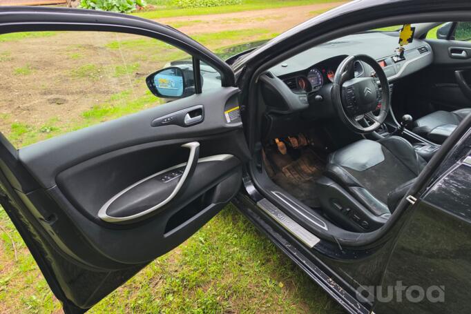 Citroen C5 2 generation wagon 5-doors