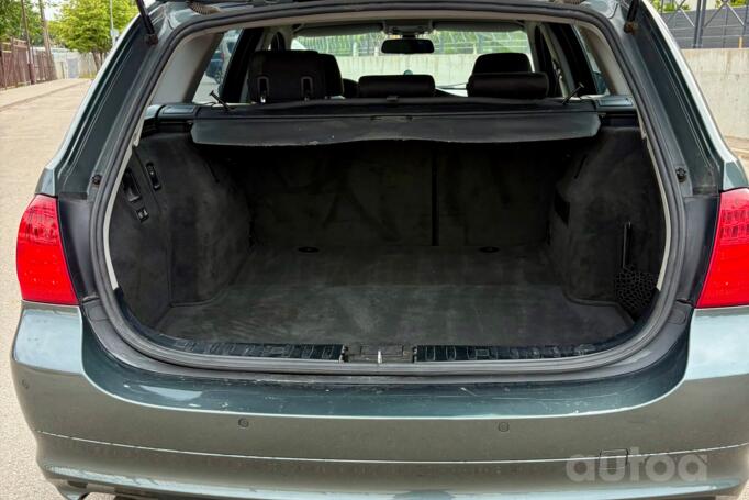 BMW 3 Series E90/E91/E92/E93 [restyling] Touring wagon