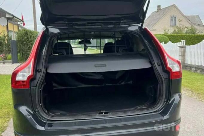 Volvo XC60 1 generation Crossover