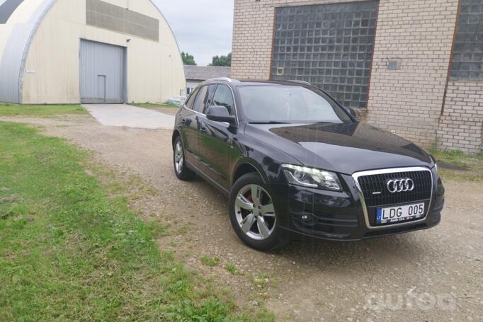 Audi Q5 8R Crossover