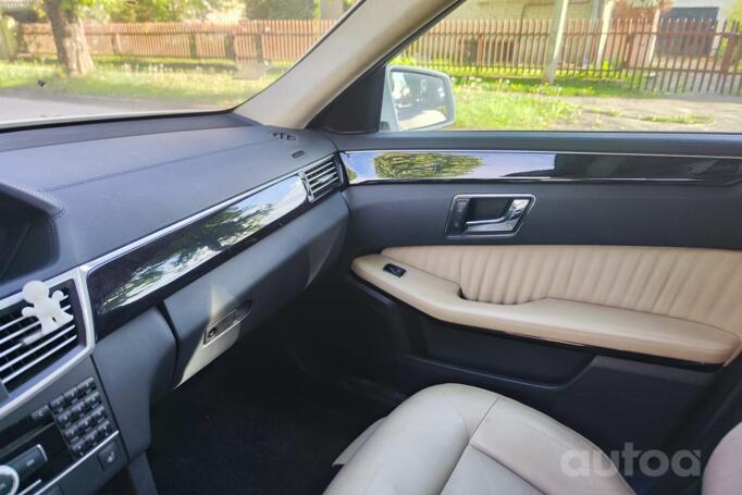 Mercedes-Benz E-Class W212 Sedan