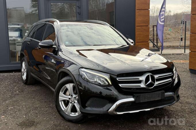 Mercedes-Benz GLC220 1 generation (253)