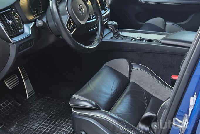 Volvo V60 2 generation wagon 5-doors