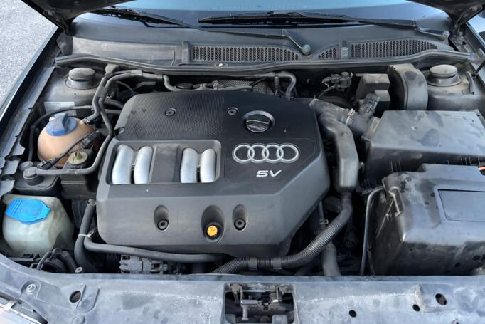Audi A3 8L [restyling] Hatchback