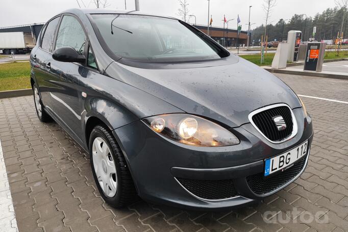 SEAT Toledo 3 generation Hatchback