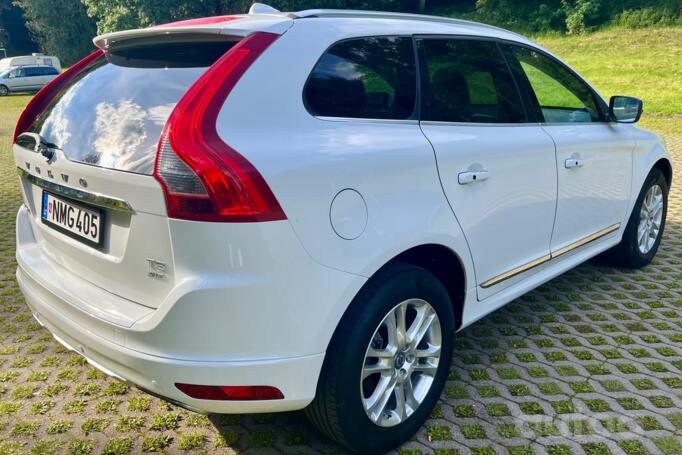 Volvo XC60 1 generation [restyling] Crossover