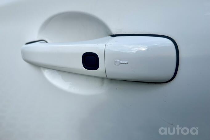 Volvo XC60 1 generation [restyling] Crossover