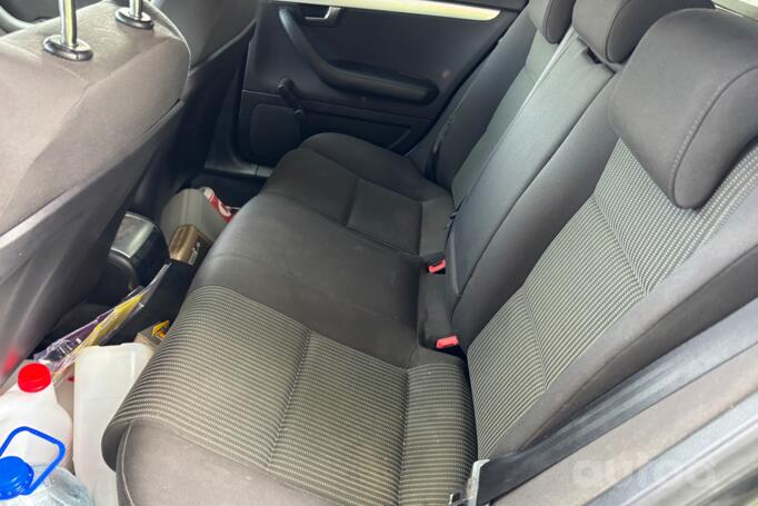 Audi A4 B7 Avant wagon 5-doors